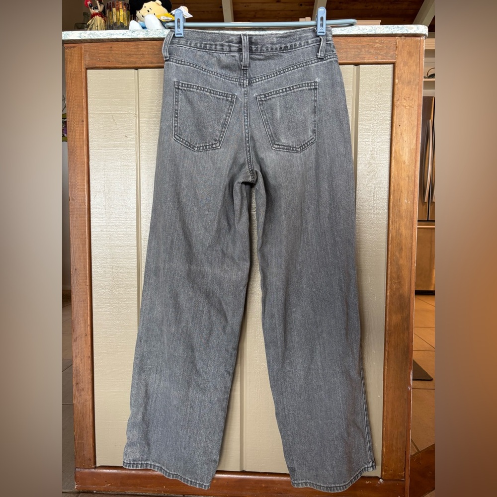 Universal Threads jeans - Picture 2 of 3